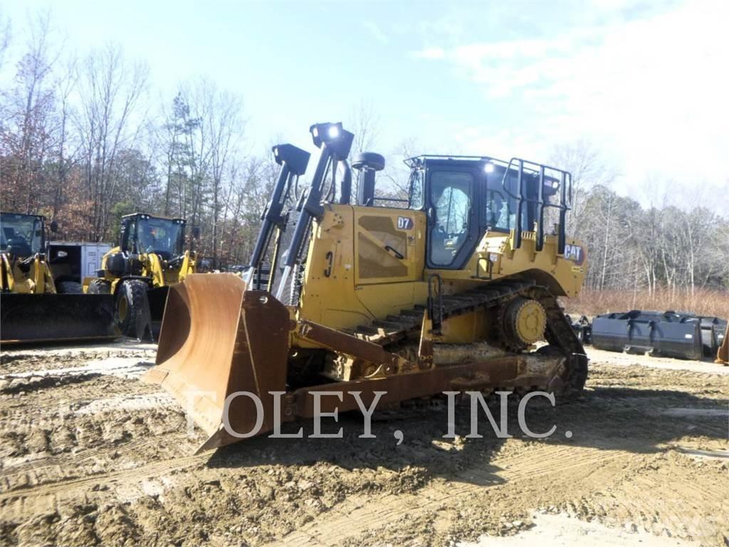CAT D7-17 Гусеничные бульдозеры