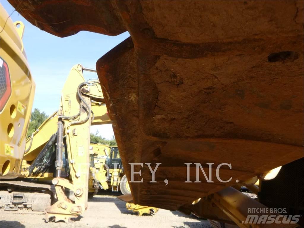 CAT D7-17 Гусеничные бульдозеры
