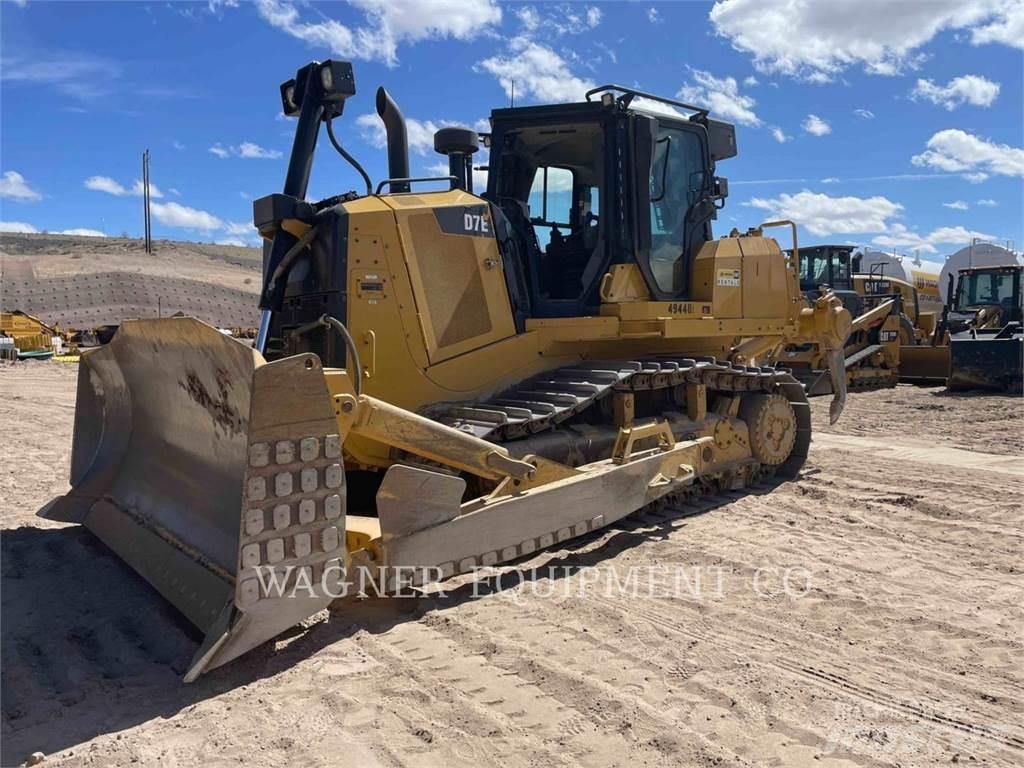 CAT D7E Гусеничные бульдозеры
