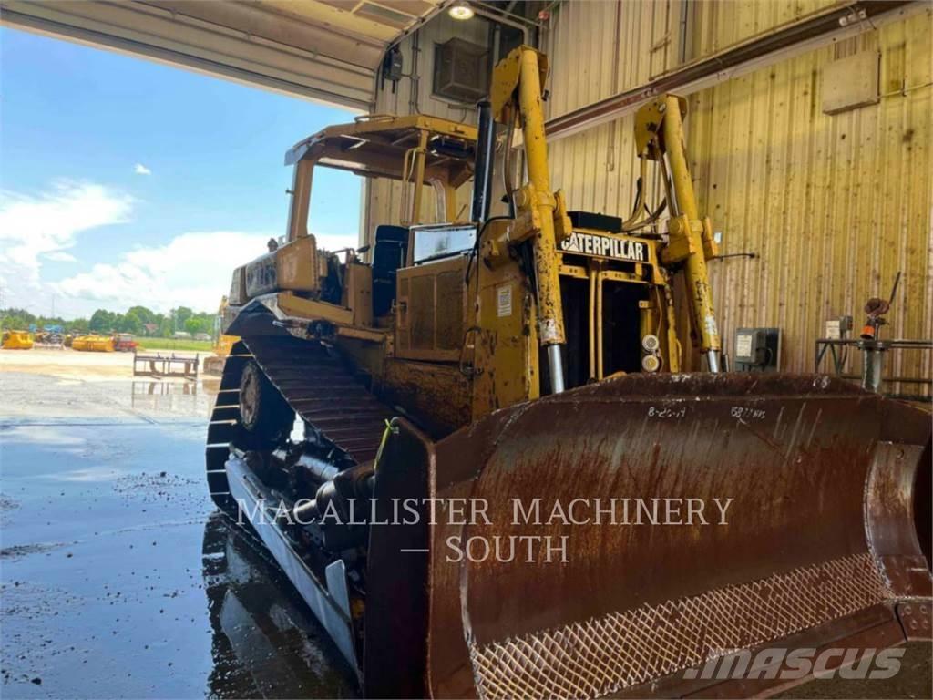 CAT D7R Гусеничные бульдозеры