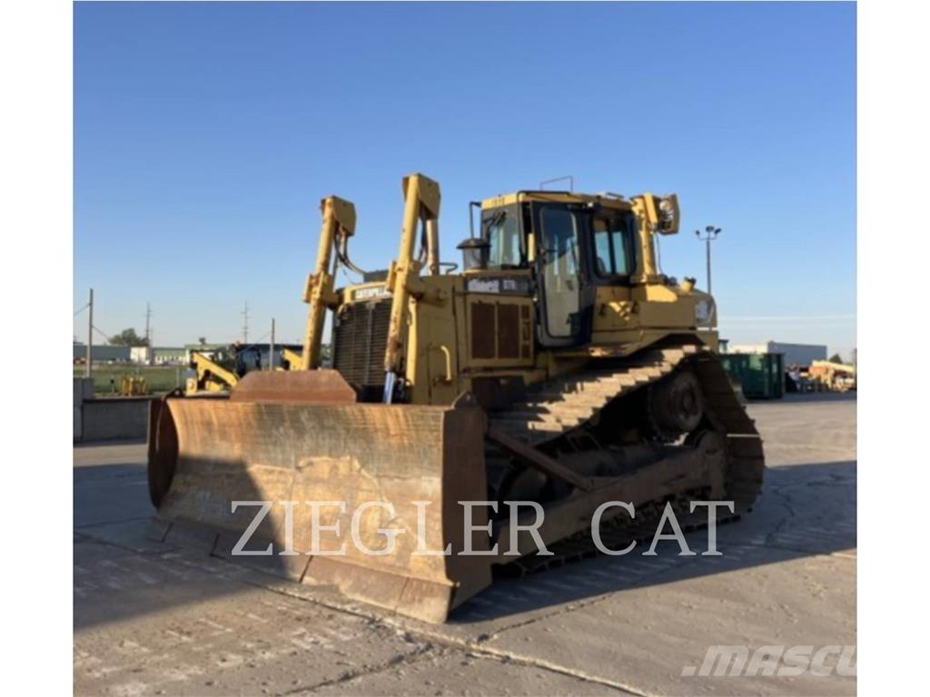 CAT D7R Гусеничные бульдозеры