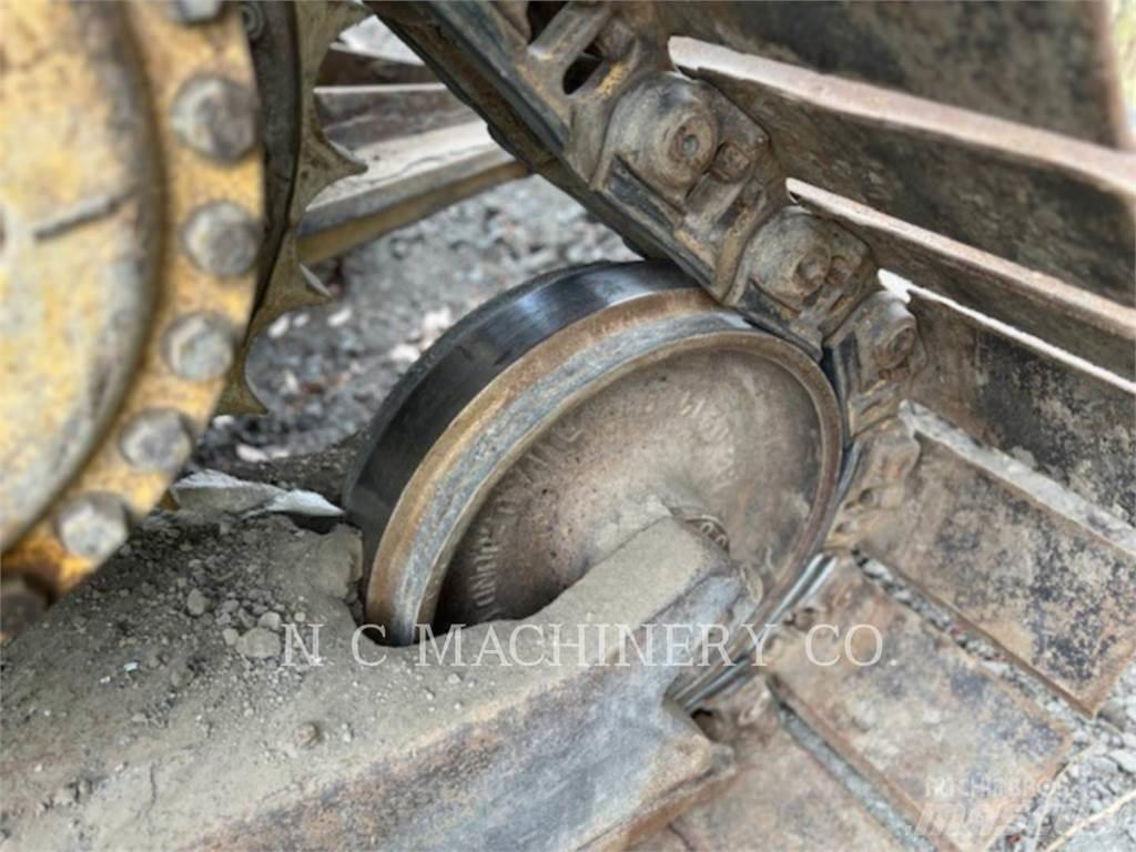 CAT D7R LGPDS Гусеничные бульдозеры