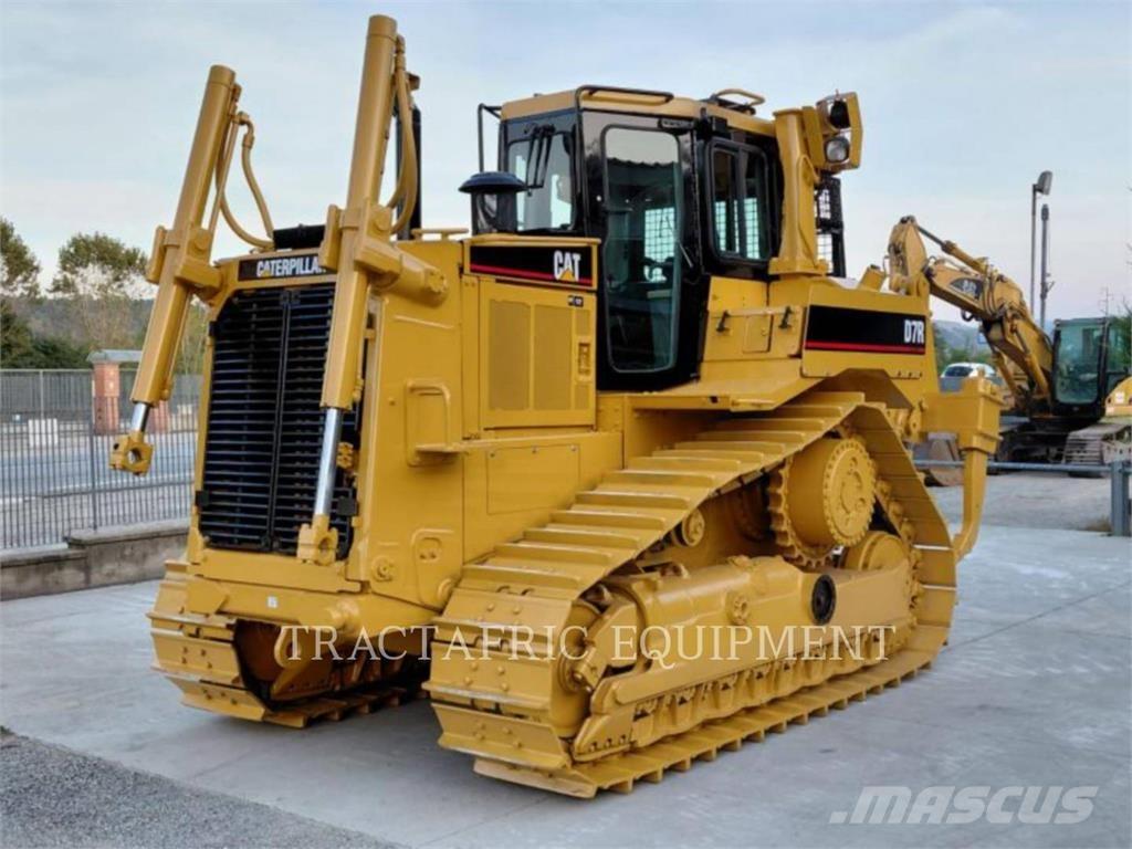 CAT D7RIIXR Гусеничные бульдозеры