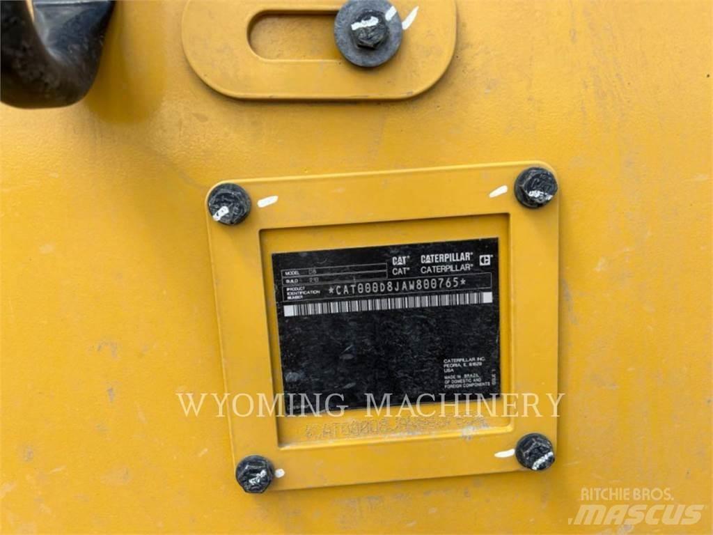 CAT D8 Гусеничные бульдозеры