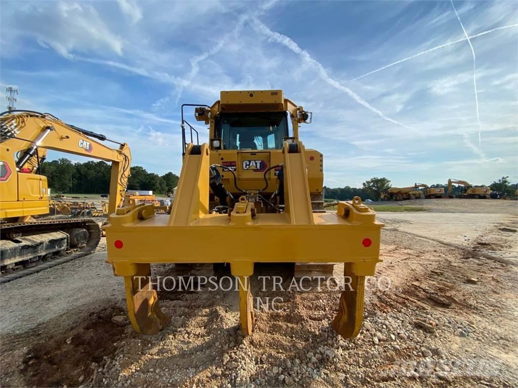 CAT D8 Гусеничные бульдозеры