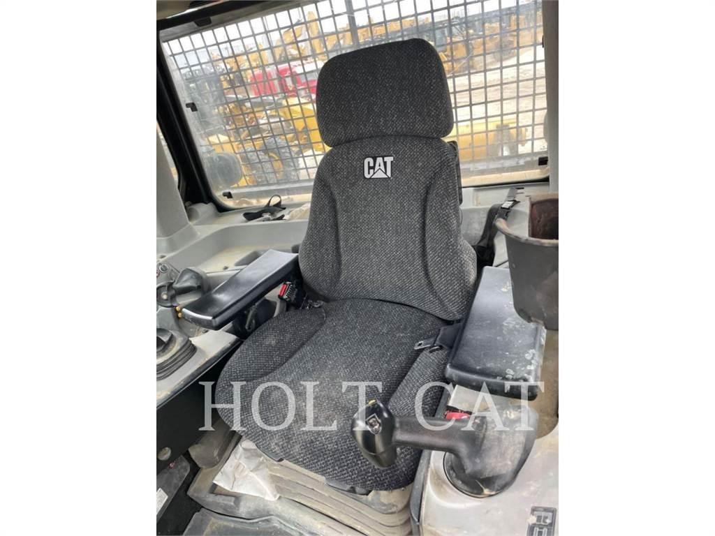 CAT D8 Гусеничные бульдозеры