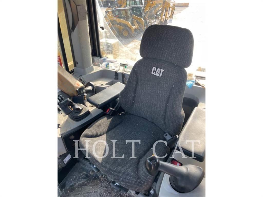 CAT D8 Гусеничные бульдозеры