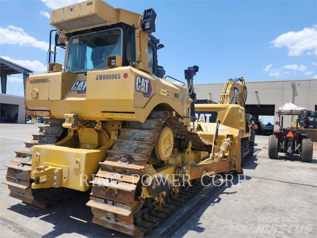 CAT D8 Гусеничные бульдозеры