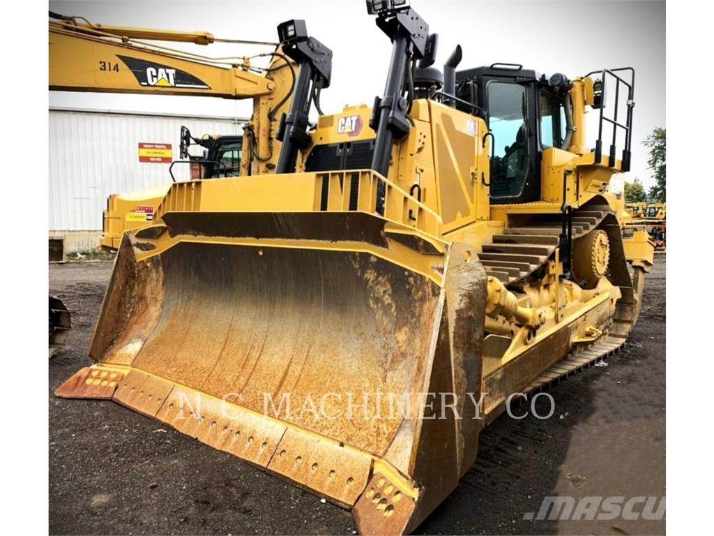 CAT D8 Гусеничные бульдозеры