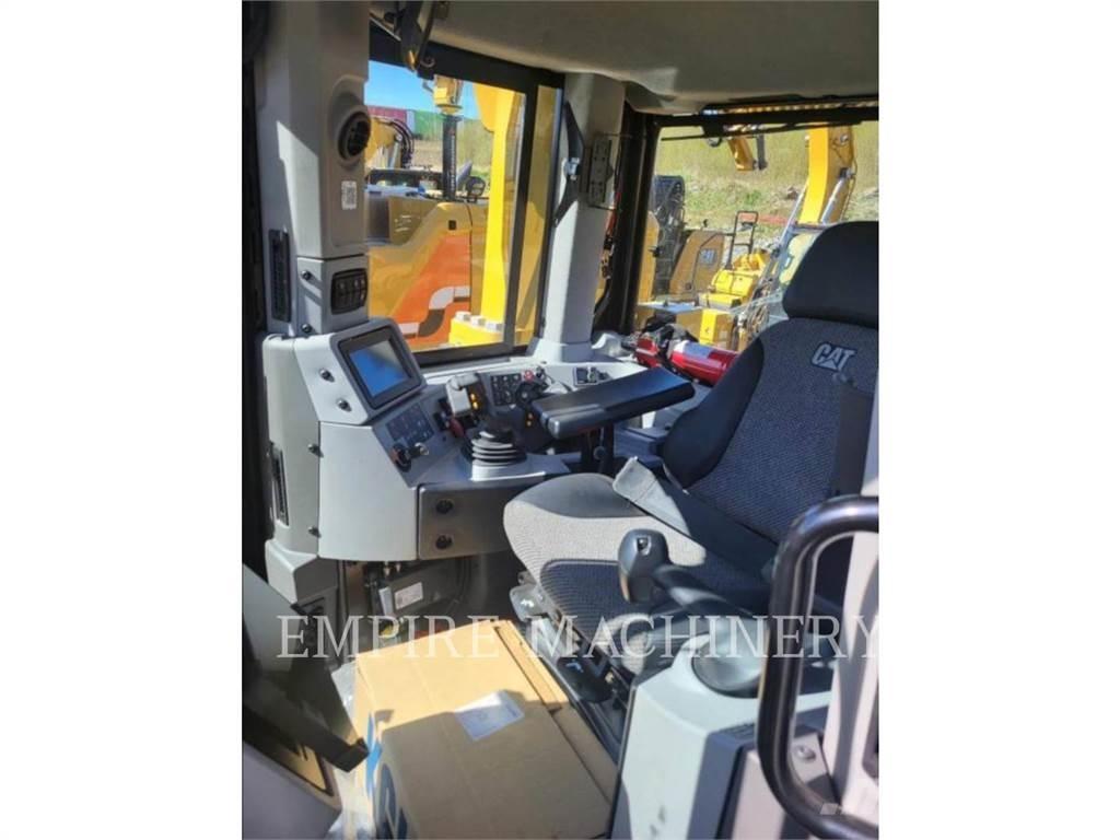 CAT D8-21 Гусеничные бульдозеры