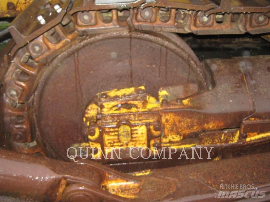 CAT D8H Гусеничные бульдозеры