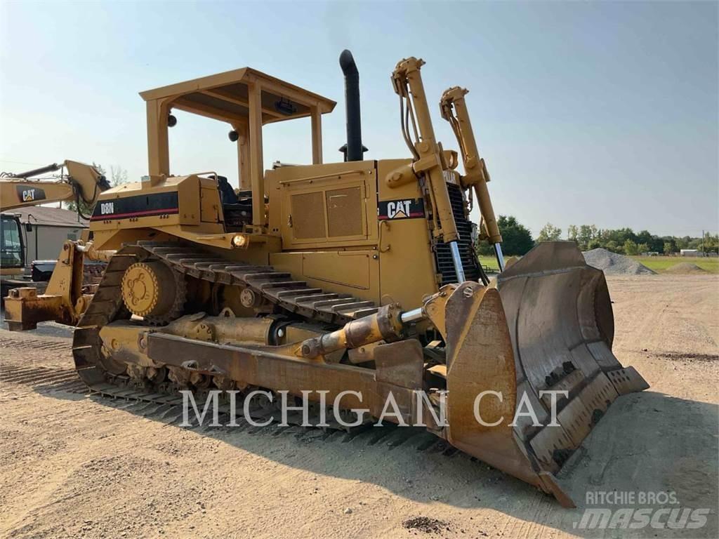 CAT D8N Гусеничные бульдозеры