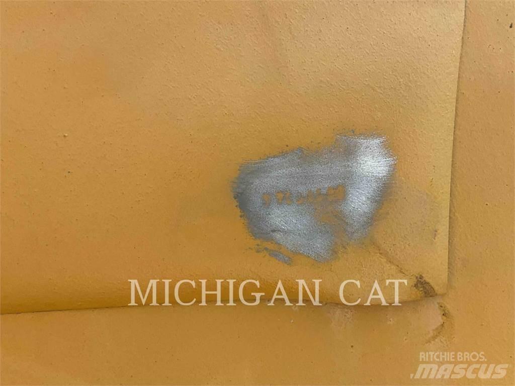 CAT D8N Гусеничные бульдозеры