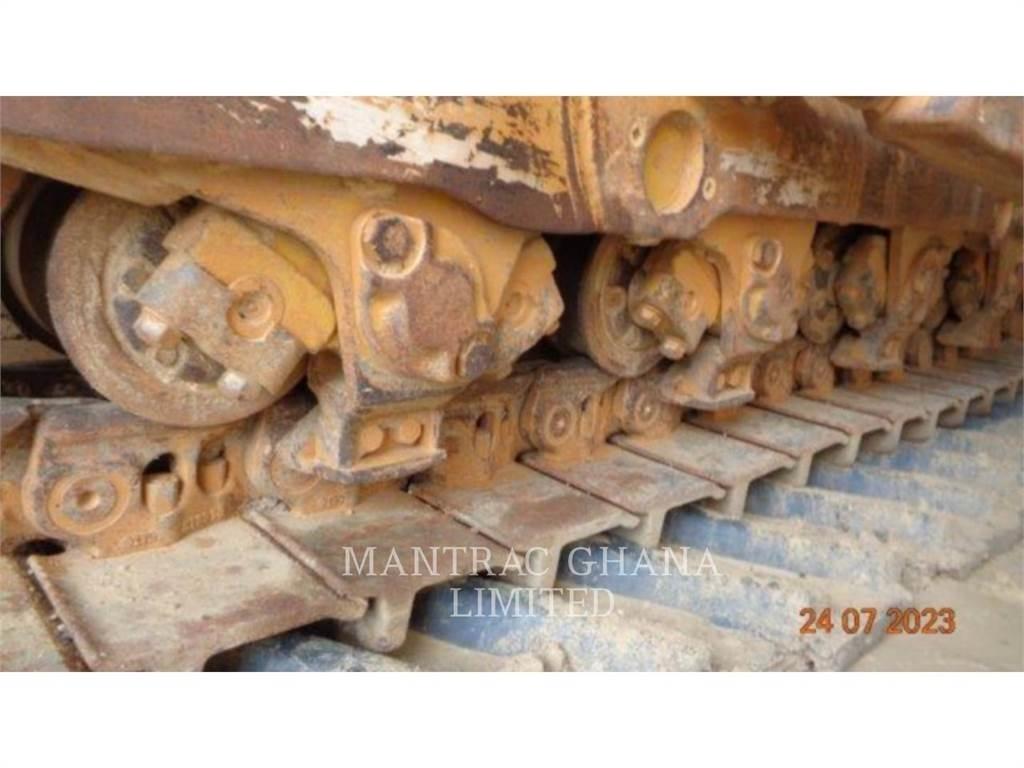 CAT D8R Гусеничные бульдозеры