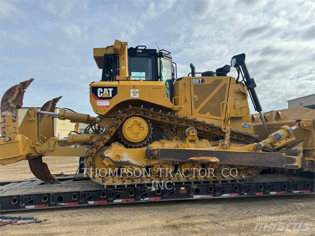 CAT D8T Гусеничные бульдозеры