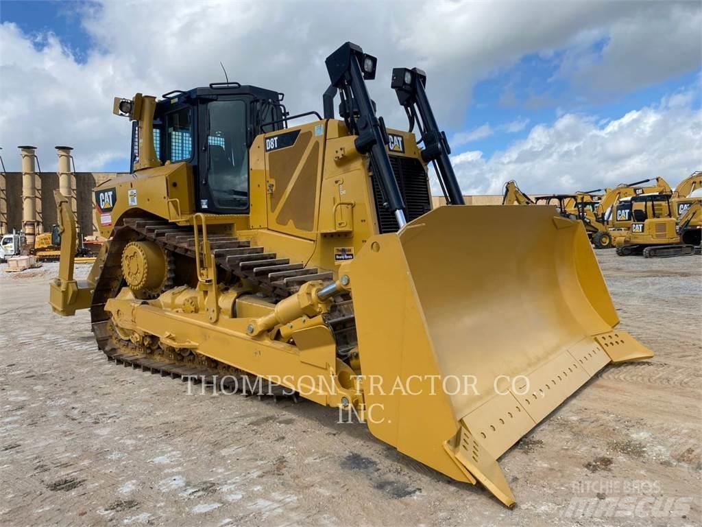CAT D8T Гусеничные бульдозеры