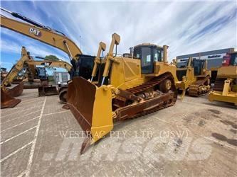 CAT D8T Гусеничные бульдозеры