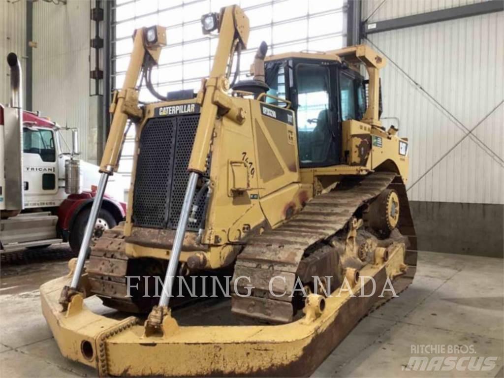 CAT D8T Гусеничные бульдозеры