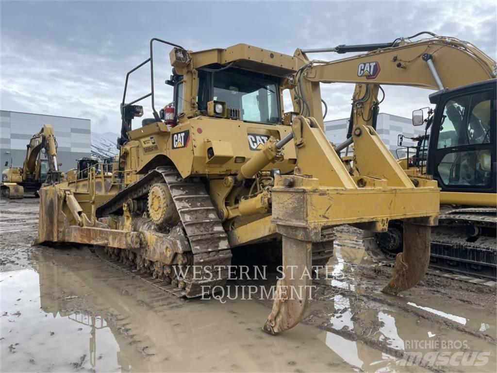 CAT D8T Гусеничные бульдозеры