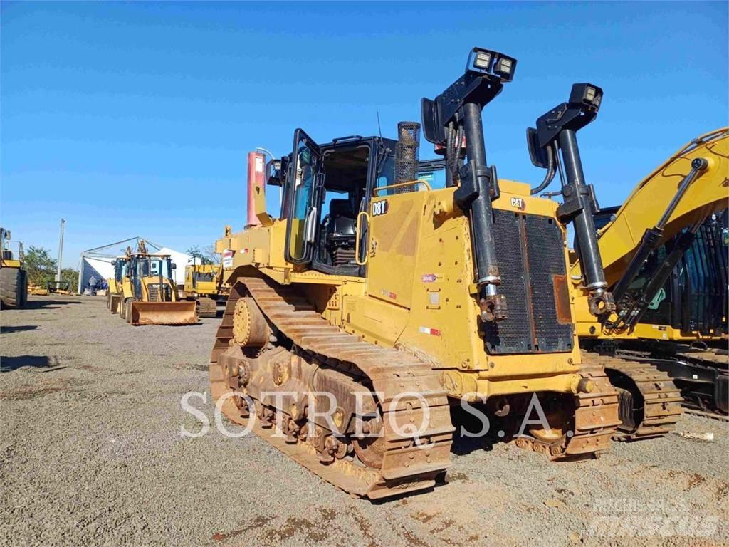 CAT D8T Гусеничные бульдозеры