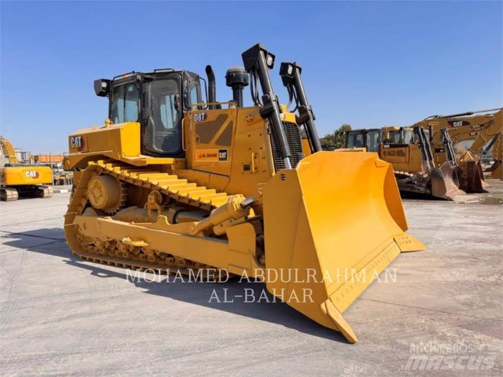 CAT D8T Гусеничные бульдозеры