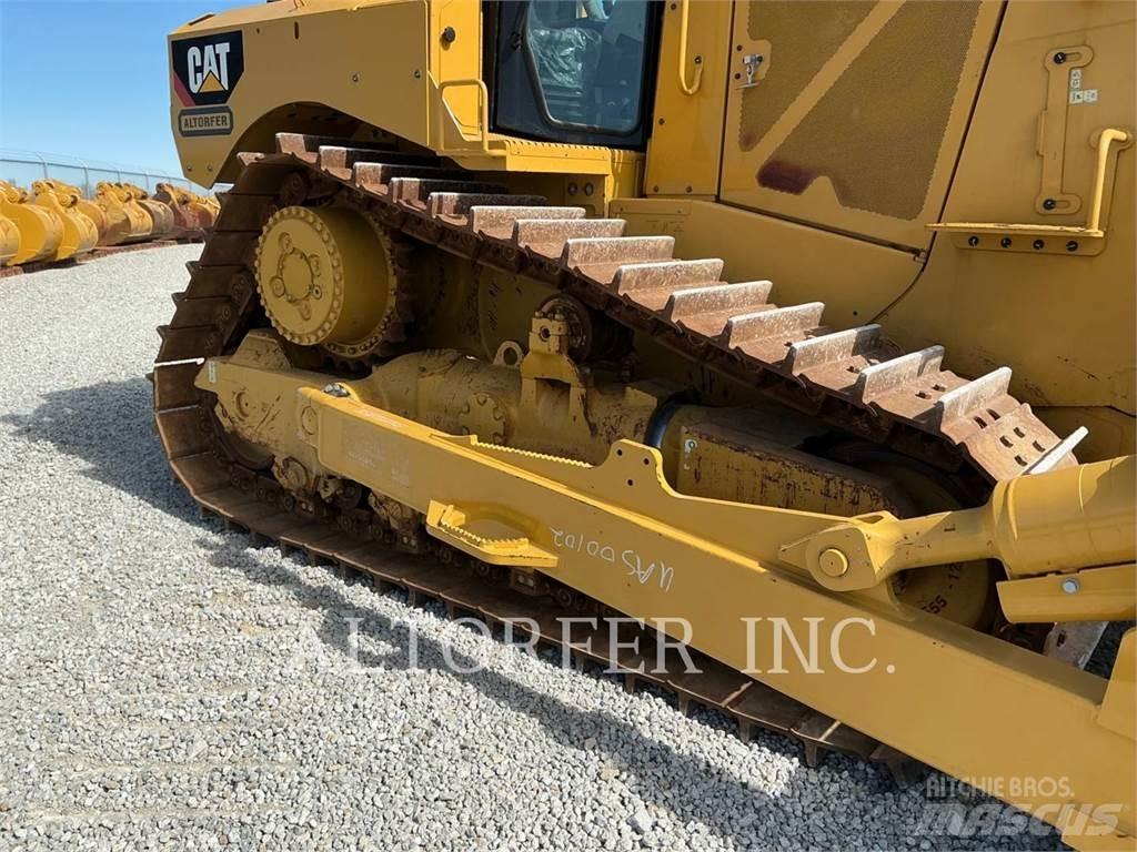 CAT D8T Гусеничные бульдозеры