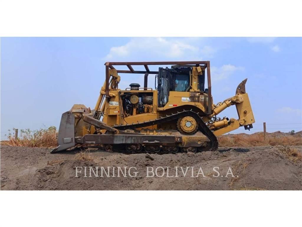 CAT D8T Гусеничные бульдозеры
