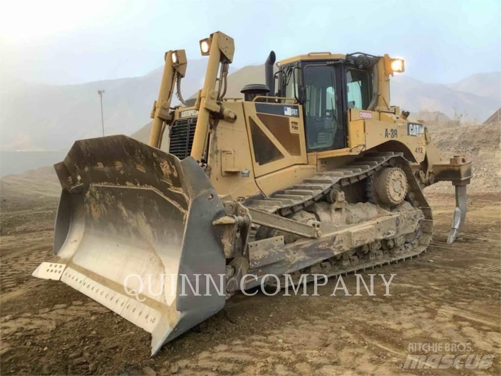 CAT D8T Гусеничные бульдозеры