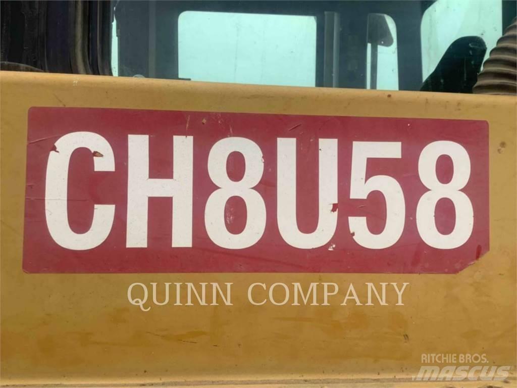 CAT D8T Гусеничные бульдозеры