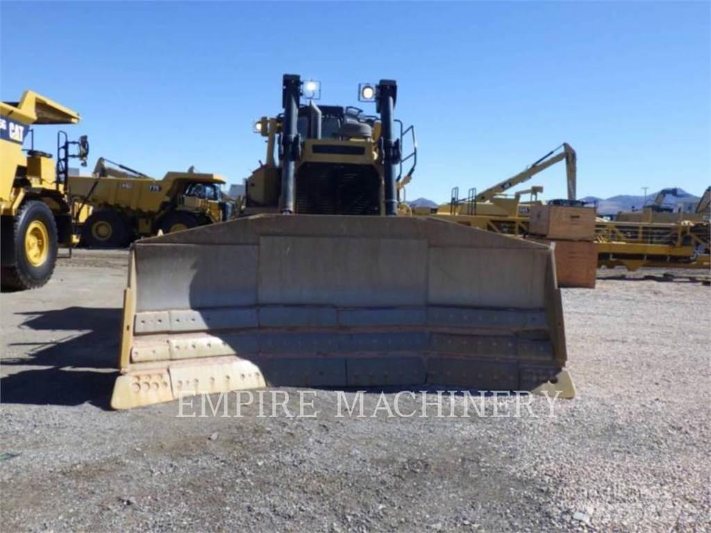 CAT D8T Гусеничные бульдозеры