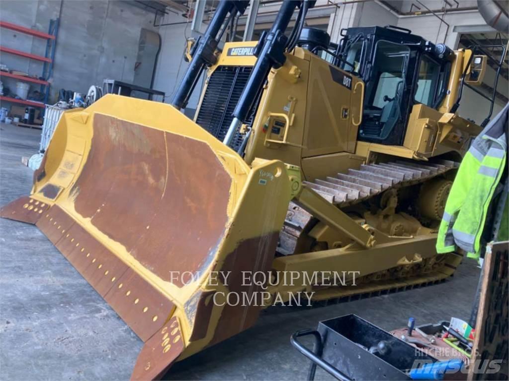 CAT D8T Гусеничные бульдозеры