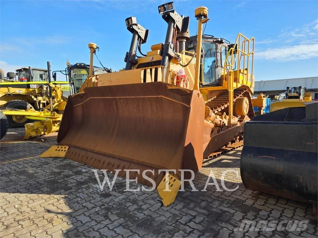 CAT D8T Гусеничные бульдозеры