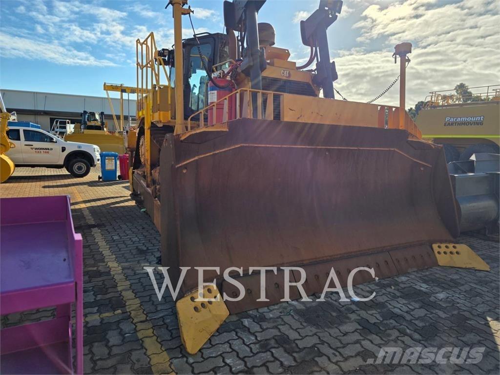 CAT D8T Гусеничные бульдозеры