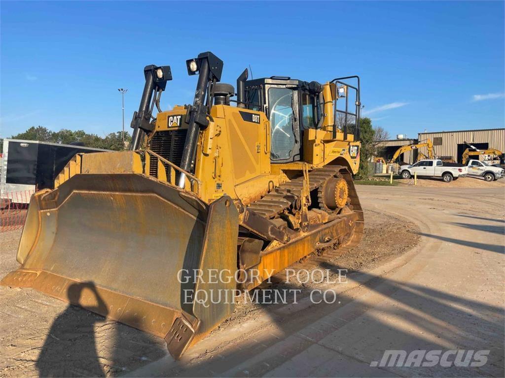CAT D8T Гусеничные бульдозеры