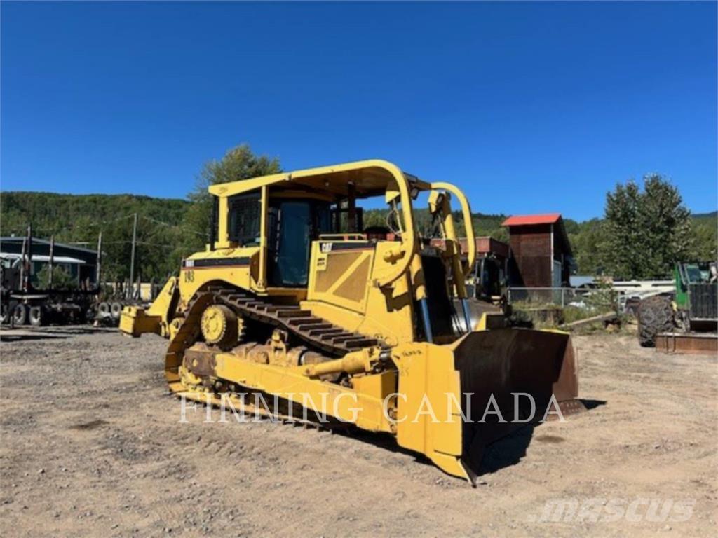 CAT D8T Гусеничные бульдозеры