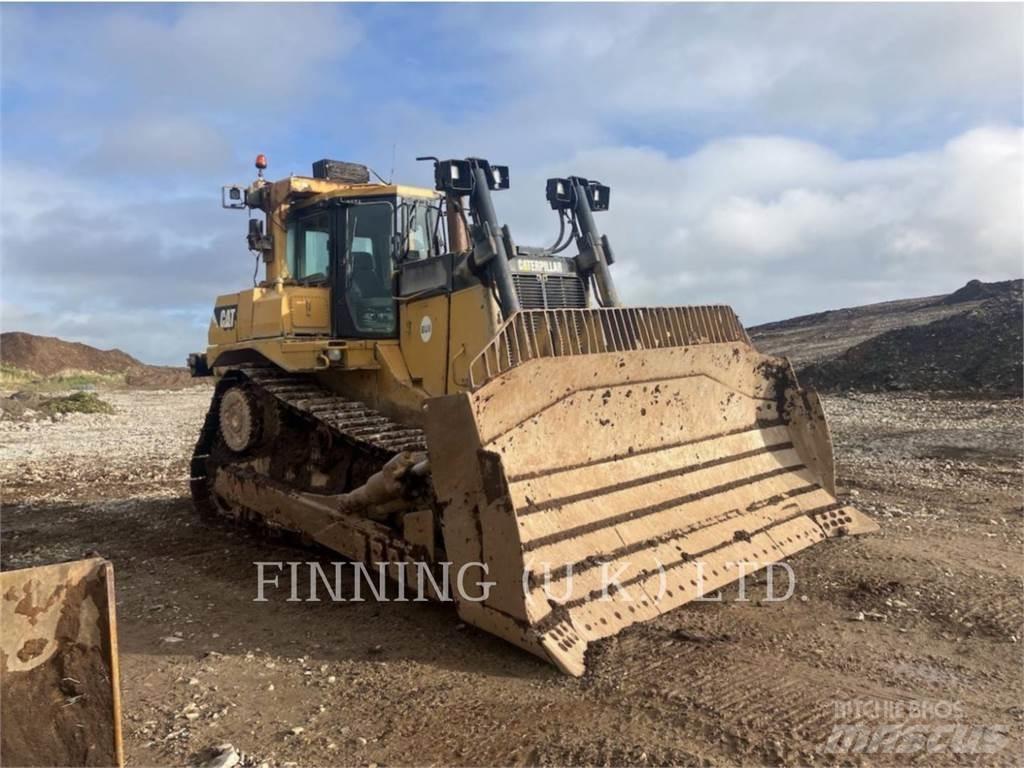 CAT D9 Гусеничные бульдозеры