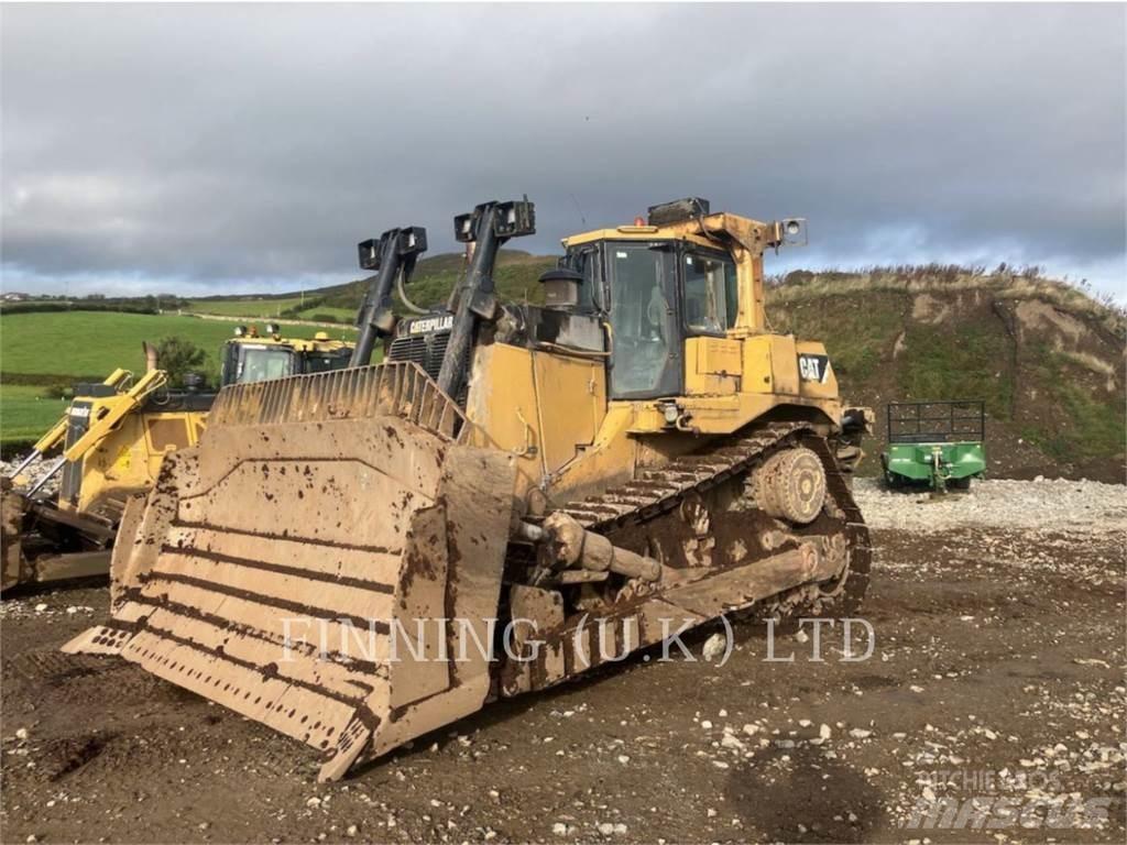 CAT D9 Гусеничные бульдозеры