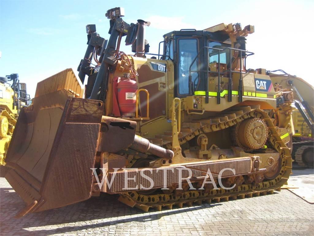 CAT D9T Гусеничные бульдозеры