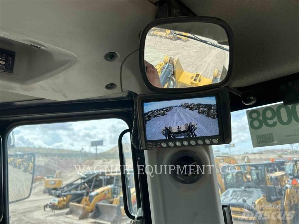 CAT D9T Гусеничные бульдозеры