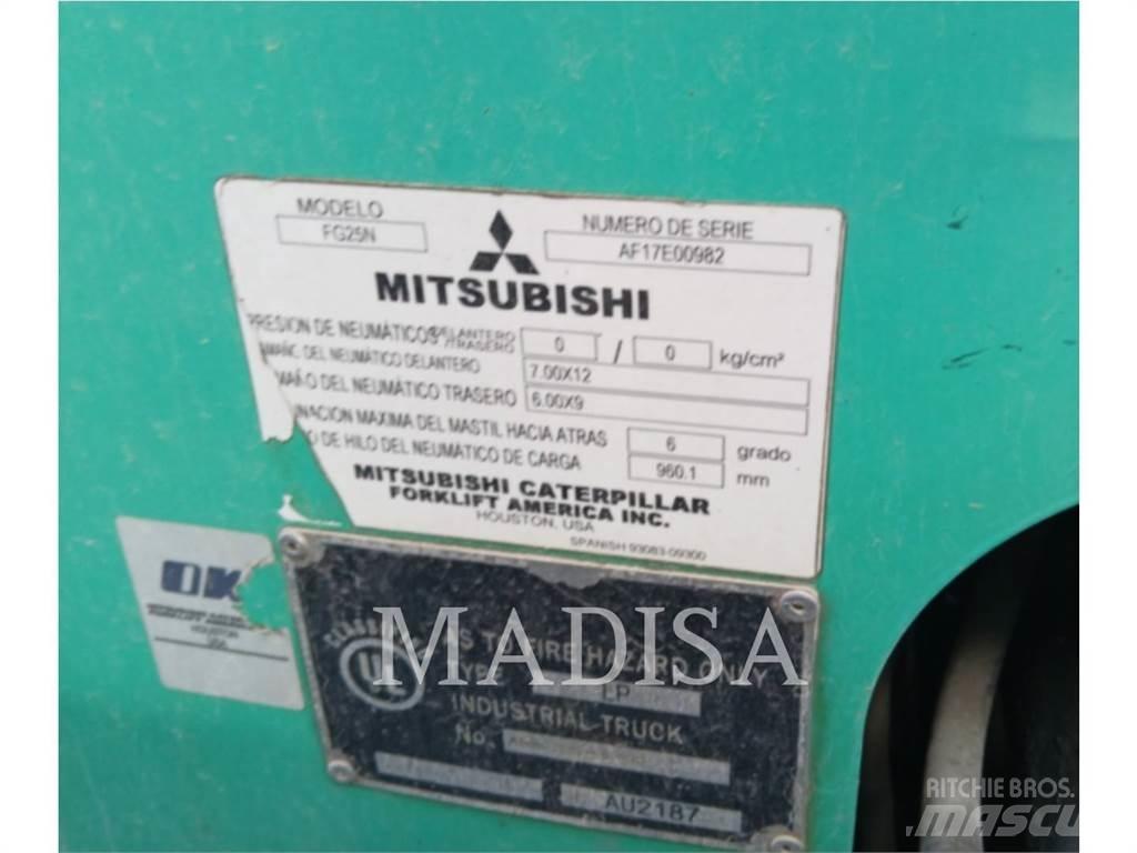 CAT FG25N Другие складские механизмы