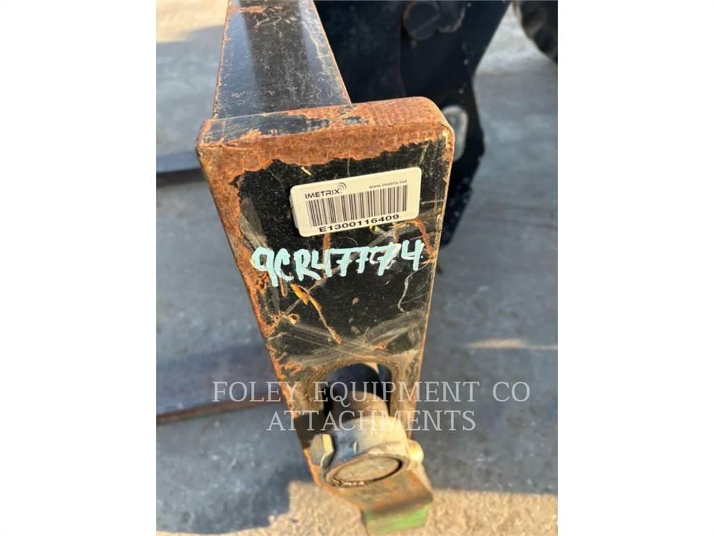 CAT FKTHT60W Телескопические погрузчики
