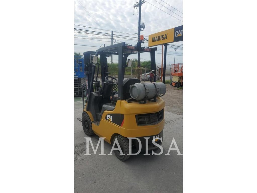 CAT GP15N5-LE Газовые погрузчики