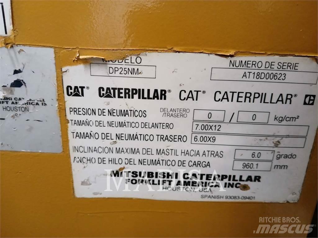 CAT LIFT TRUCKS DP25NM Другие складские механизмы