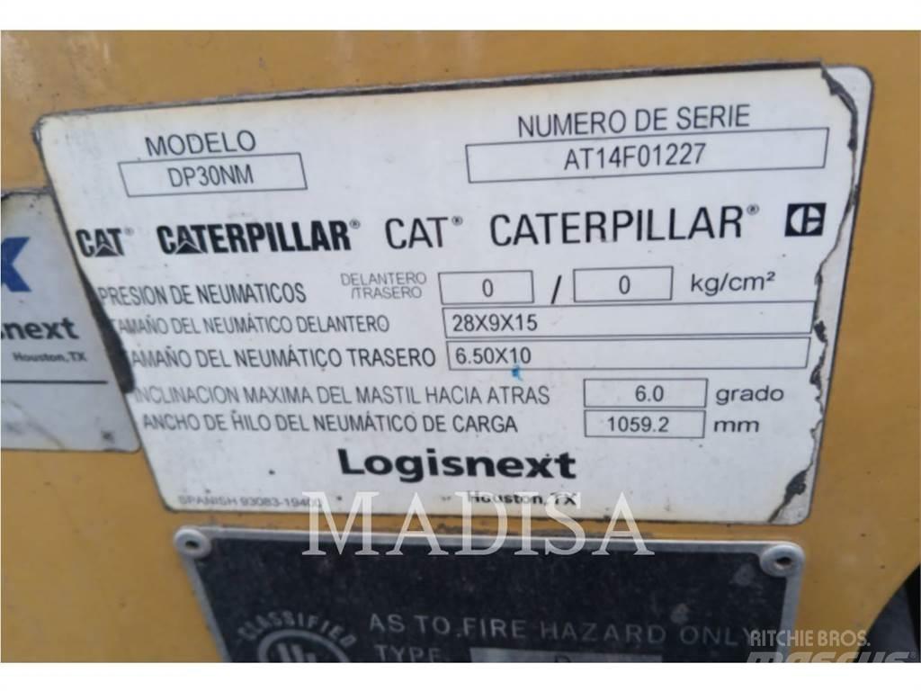 CAT LIFT TRUCKS DP30NM Дизельные погрузчики