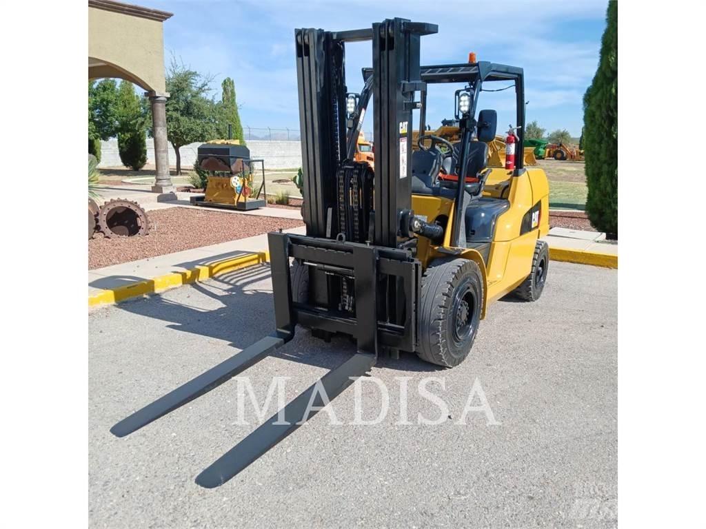 CAT LIFT TRUCKS DP50NM Дизельные погрузчики