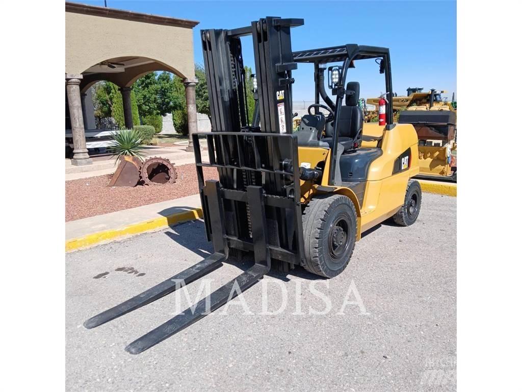 CAT LIFT TRUCKS DP50NM1 Дизельные погрузчики