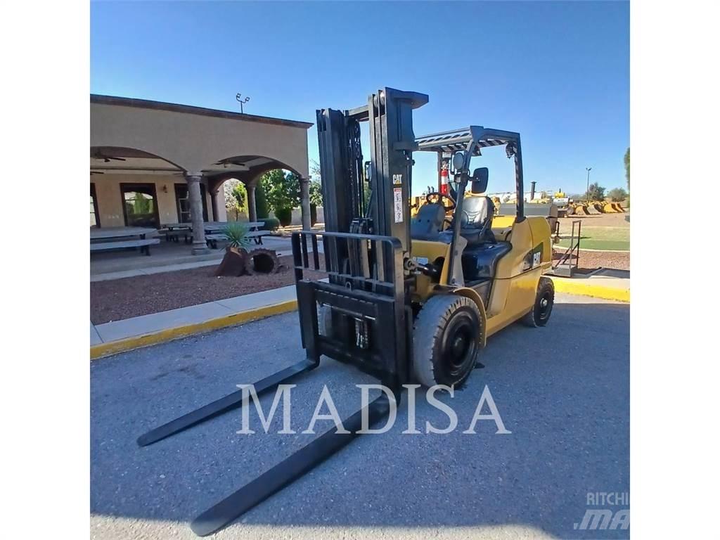 CAT LIFT TRUCKS DP50NM1 Дизельные погрузчики