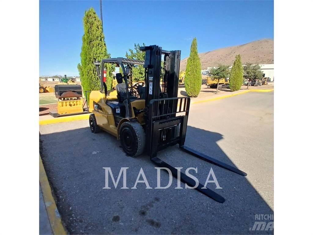 CAT LIFT TRUCKS DP50NM1 Дизельные погрузчики