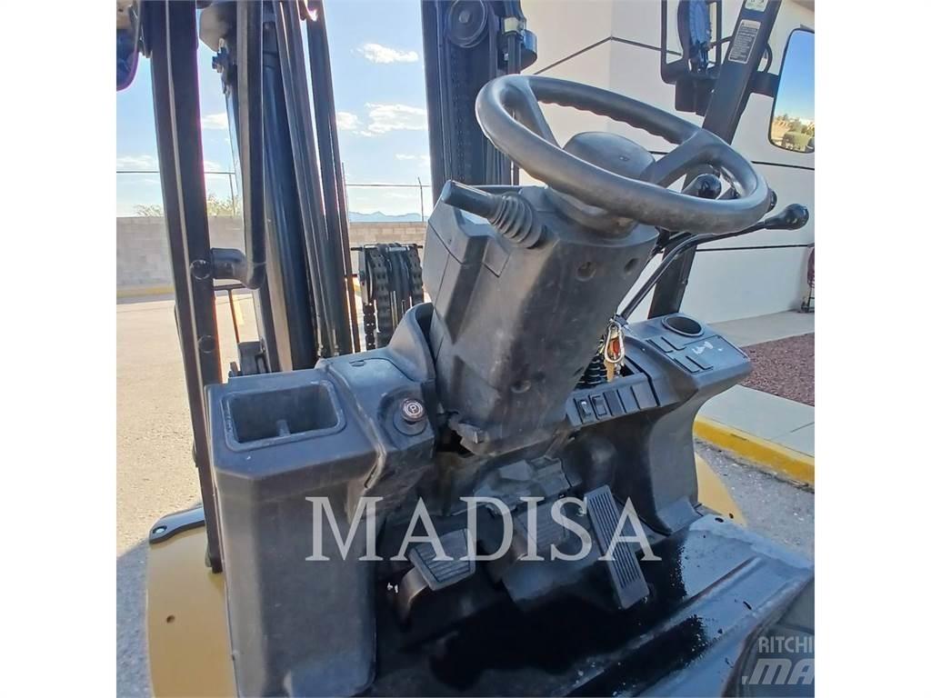 CAT LIFT TRUCKS DP50NM1 Дизельные погрузчики