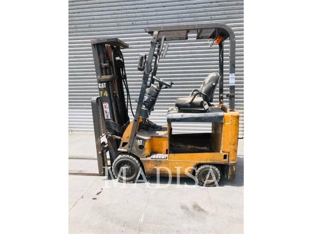 CAT LIFT TRUCKS E3500-AC Другие складские механизмы